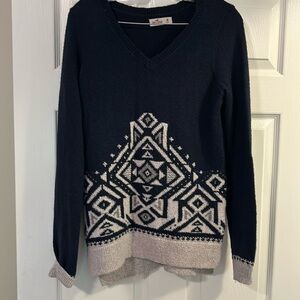 Hollister sweater